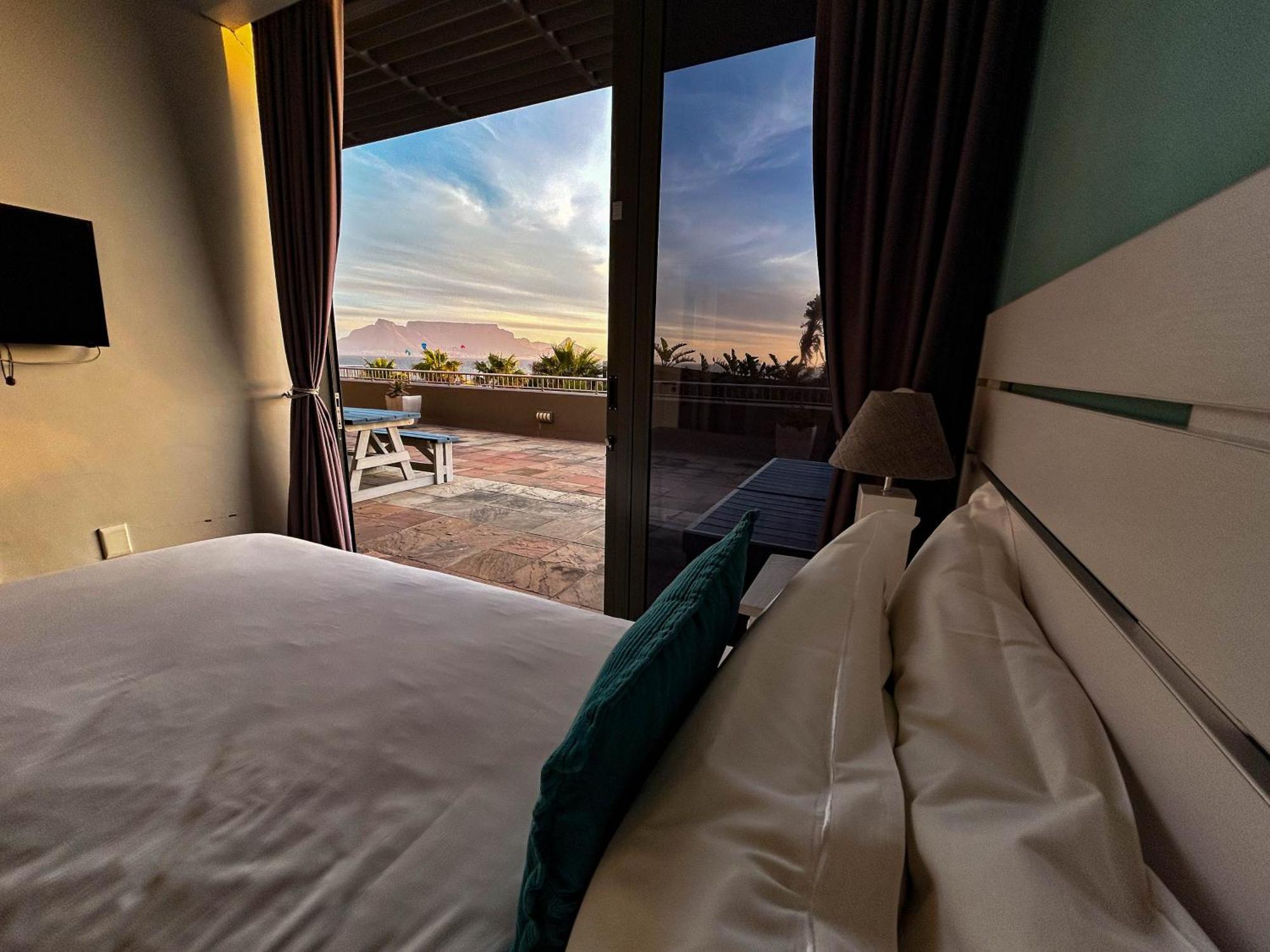 Heaven On Earth - Blouberg Beachfront Self-Catering Apartment Bloubergstrand Ngoại thất bức ảnh