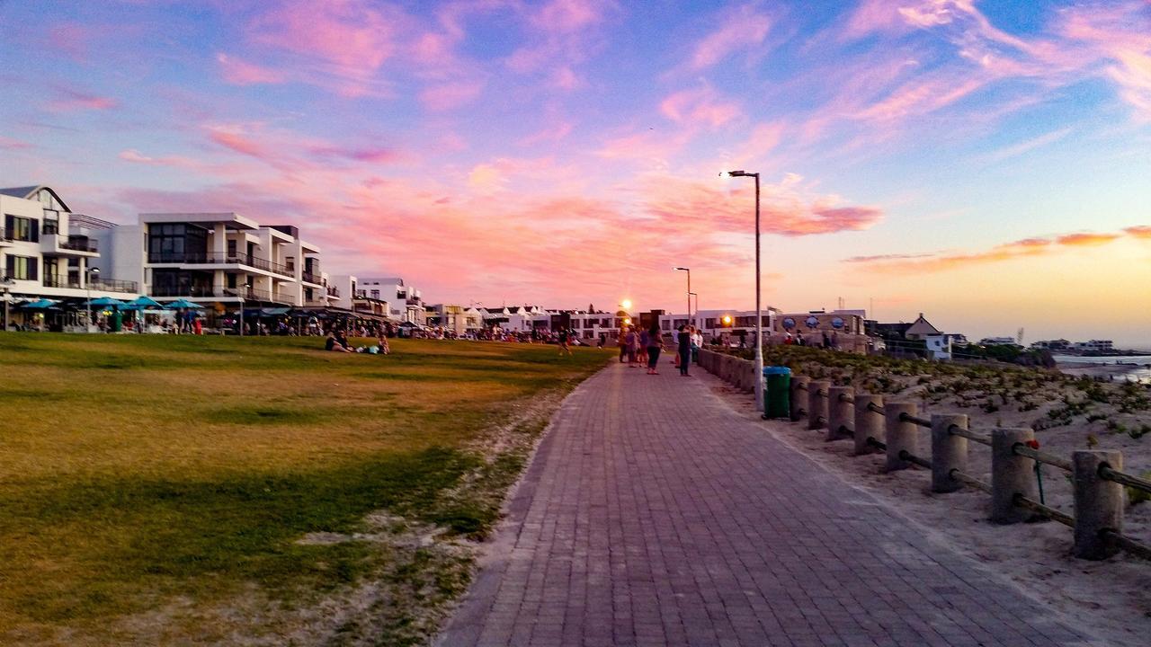Heaven On Earth - Blouberg Beachfront Self-Catering Apartment Bloubergstrand Ngoại thất bức ảnh