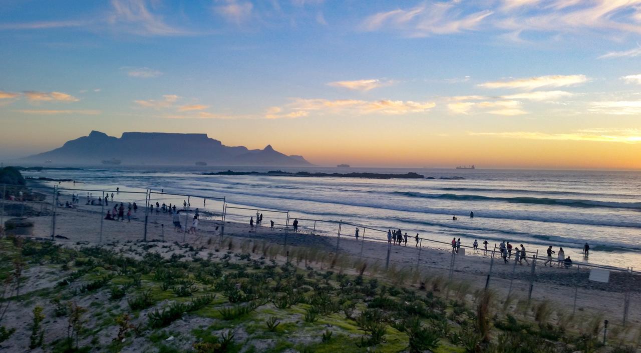 Heaven On Earth - Blouberg Beachfront Self-Catering Apartment Bloubergstrand Ngoại thất bức ảnh